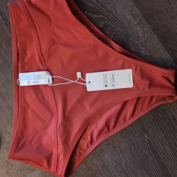NWT Cupshe Marsala Twist High Waisted Bikini Swimsuit - Picture 6 of 10